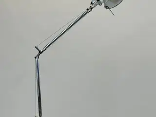 Tolomeo Bordlampe fra Artemide