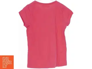 Børne T-shirt med girafprint fra M&co. (str. 122)