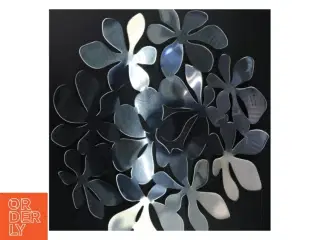 Metal frugtskål med blomsterdesign, IKEA fra Monika Mulder (str. Ø. 40 cm)