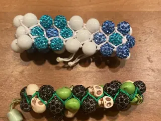 Flotte nye knyttede armbånd