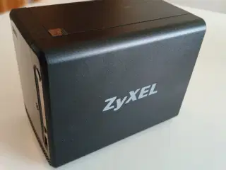 ZyXET NAS Server