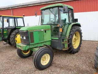TRAKTOR, John De