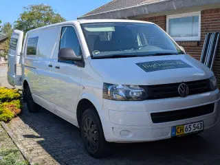 VW Transporter 2015 2,0 TDi 140 lang 5D momsfri