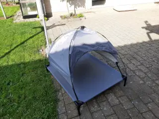 Udendørs hundeseng med tag