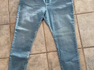 Wrangler  34/32 nye
