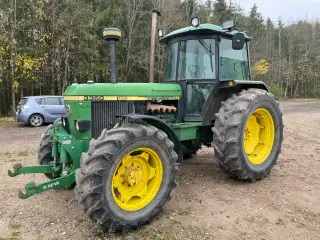 John Deere 3350 