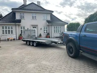 Maskine trailer 183x415 