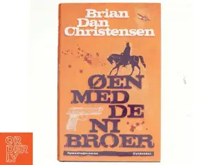 Øen med de ni broer : spændingsroman af Brian Dan Christensen (f. 1970) (Bog)