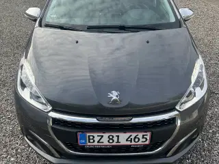 Peugeot 208 1.6 BlueHDI Selection Sky.