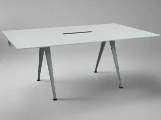 Grip Basic Mødebord fra Randers+Radius