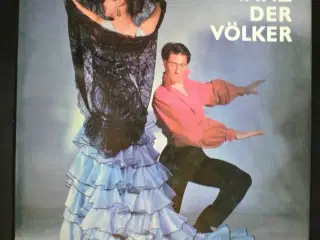 tanz der völker - folkloreballett heute, von eberh