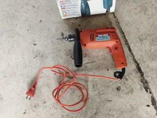 Bore maskine Black & Decker  200 kr.