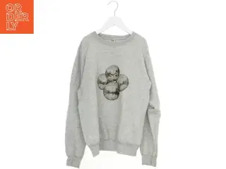Grå sweatshirt med tryk fra Fruit of the loom (str. S)