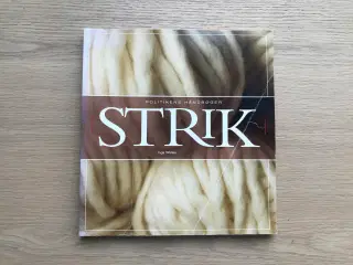 STRIK  af Inga Walløe