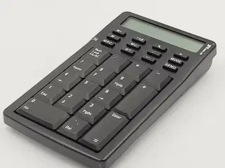 ⭐️ TARGUS PAUK001 v3.0: USB-tastatur og Lommeregne