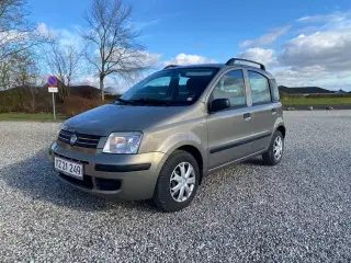 Fiat Panda 1,2 automatgear