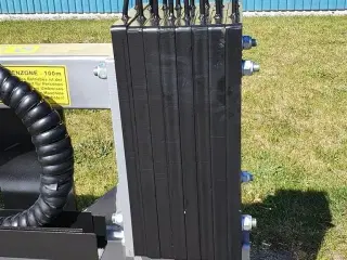 - - - dk tec
