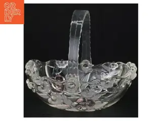 Kurv i krystal glas med blomsterdekoration (str. 20 x 16 x 17 cm)