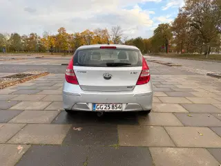 økonomisk Hyndai i30