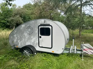 Hero camper traveller