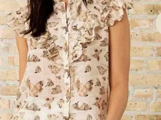 In front bluse