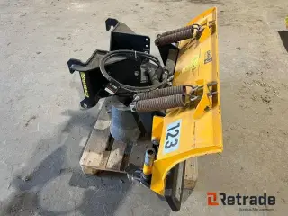 GMR FS 1500M Traktorsneplov