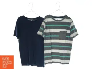 T-Shirt (2 stk.) fra H&M (str. 146 cm)