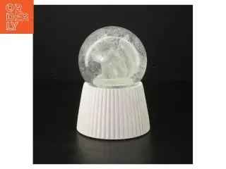 Sneglobe med egern fra Sirius (str. 15 cm)