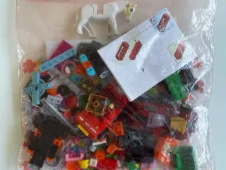 Blandet Lego og Sluban klodser