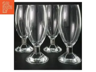 4 glas (str. 4 stk Ø 6,5 cm længde 19,5 cm)