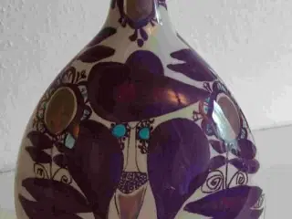 Smuk Aluminia vase af Kari Christensen – Dansk des