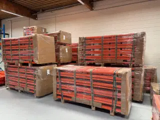 20% RABAT. 3 m Stiger til pallereol. Nye.