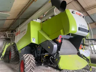 CLAAS LEXION 570 Utrolig velholdt. Kun høstet 2.192 timer