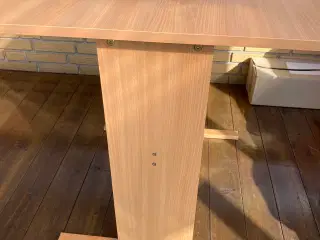 Spisebord