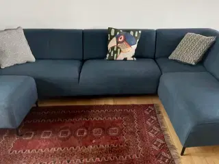 3 personers jjørnesofa +  puff