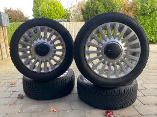 Orginale Fiat 500 hjul med vinterdæk  