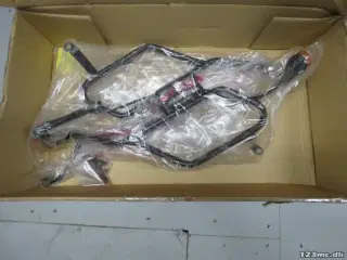 Sidetaske bøjler Suzuki GSX 1400, SHAD