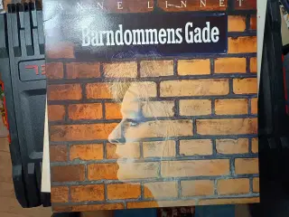 Anne Linnet, Barndommens Gade.