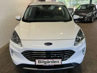 Ford Kuga 2,5 PHEV Titanium CVT
