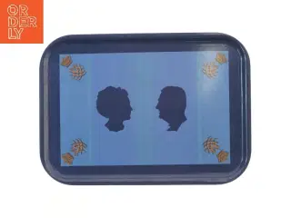 Platek bakke med silhuetter fra Platex (str. 41x29,5 cm)