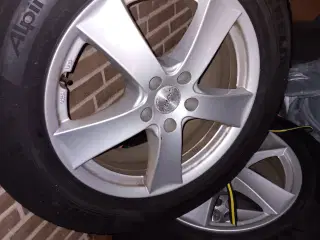 Vinterdæk på alufælge til Peugeot 5008