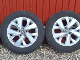 Alufælge med Michelin sommerdæk.