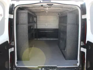 Renault Trafic 2,0 dCi 130 L2H1