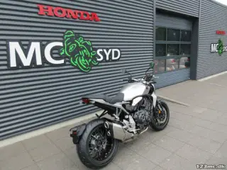 Honda CB 1000 R MC-SYD BYTTER GERNE  5 ÅRS FABRIKS GARANTI