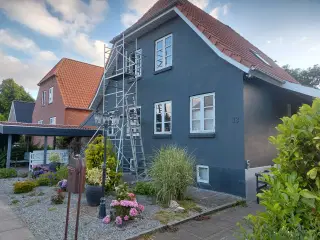 Smalt stillads