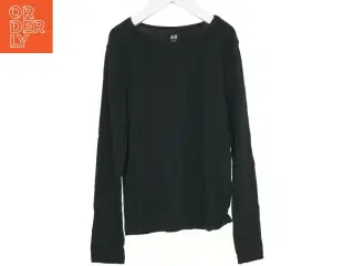 Bluse fra H&M (str. 140 cm)