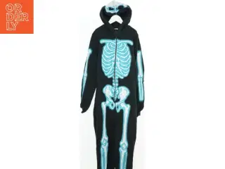 Heldragt med skeletmotiv fra H&M (str. 164)