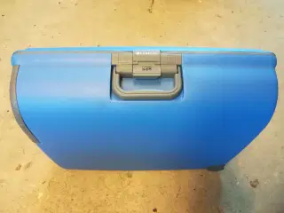 Blå kuffert