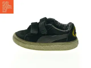 Børnesko med velcro fra Puma (str. 22)