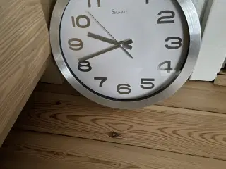Vægur